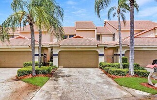 10442 St Tropez Pl in Tampa, FL - Building Photo