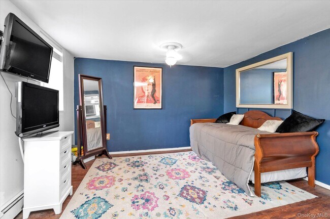 475 W Broadway in Long Beach, NY - Building Photo - Building Photo