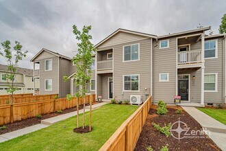 7020 NE 156th Pl in Vancouver, WA - Building Photo - Building Photo