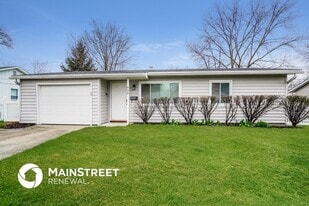 608 Palace Ln in Columbus, OH - Building Photo