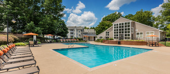 Colonial Village at Chase Gayton Apartments