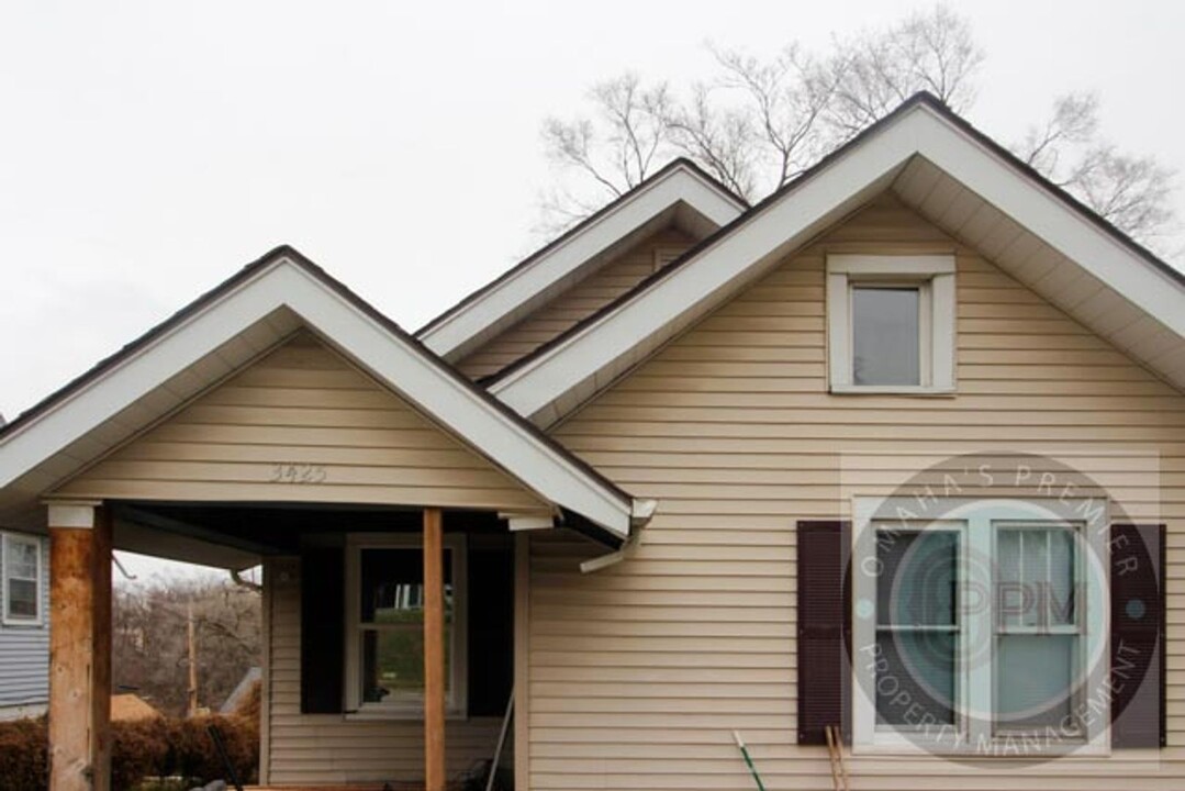 3425 N 45th St in Omaha, NE - Building Photo