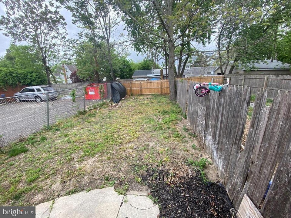 110 N 4th St. in Millville, NJ - Building Photo