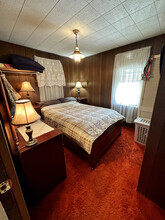 283 Freeport Rd in Creighton, PA - Foto de edificio - Building Photo