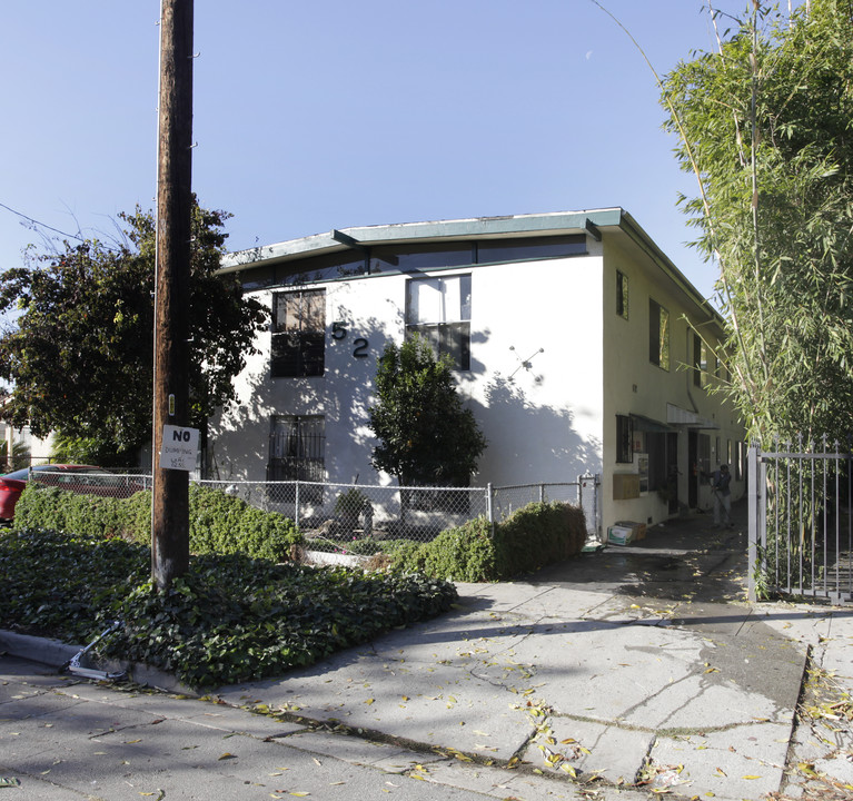 523 N Westmoreland Ave in Los Angeles, CA - Building Photo