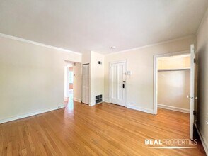 2948 N Seminary Ave in Chicago, IL - Foto de edificio - Building Photo