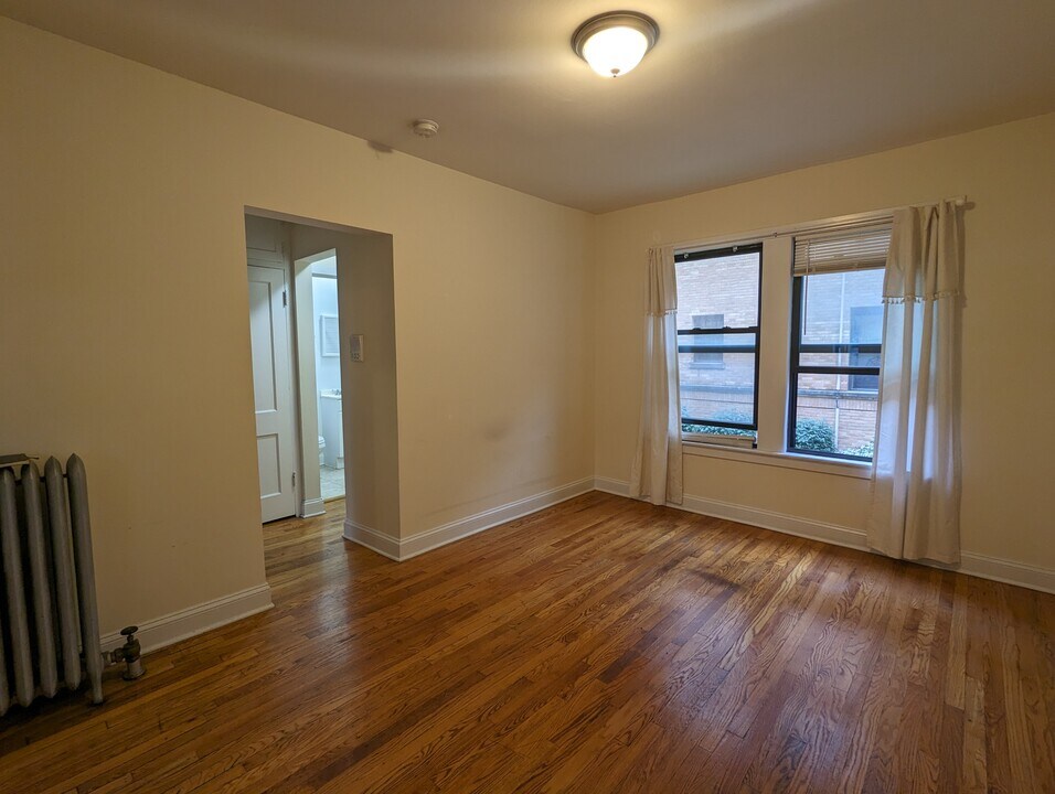 2619 N Spaulding Ave in Chicago, IL - Building Photo
