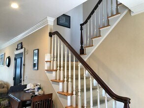 362 Dorchester St, Unit 3 in Boston, MA - Foto de edificio - Building Photo