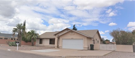 3533 E Casper Dr in Sierra Vista, AZ - Building Photo - Building Photo