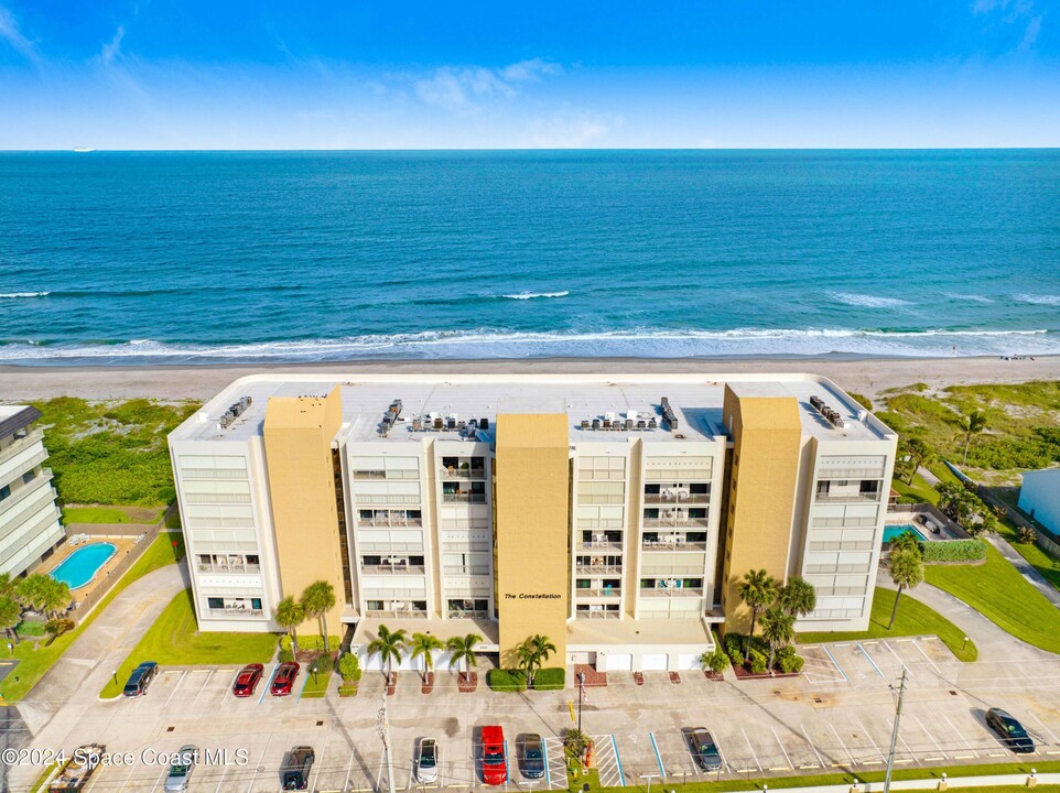 3221 S Atlantic Ave in Cocoa Beach, FL - Building Photo