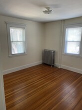 229 River St, Unit 1 in Newton, MA - Building Photo - Building Photo