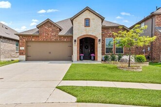 10920 Los Alamos Dr in Cross Roads, TX - Building Photo - Building Photo