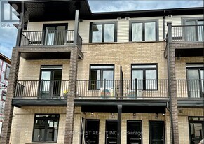 40 Thatcher Dr in Guelph, ON - Building Photo