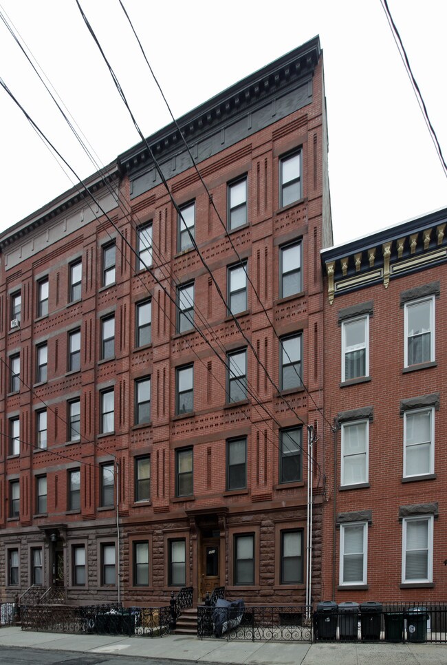 1020 Park Ave in Hoboken, NJ - Building Photo - Building Photo