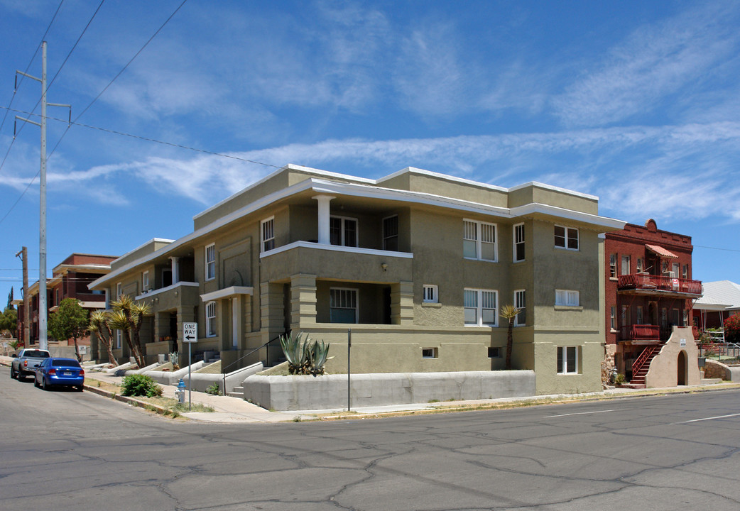 703 Arizona Ave in El Paso, TX - Building Photo