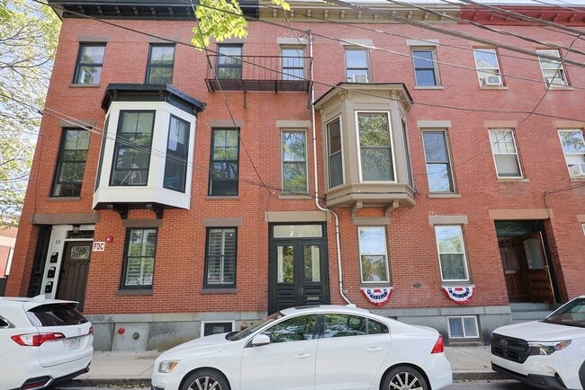 property at 13 Eden St