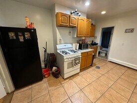 29 Westervelt Pl in Jersey City, NJ - Building Photo
