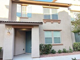 11428 Belmont Lake Dr in Las Vegas, NV - Building Photo