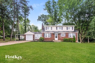 4440 Parker Rd in Florissant, MO - Building Photo