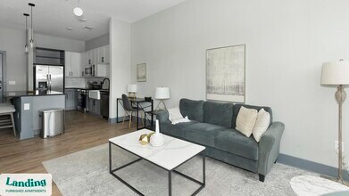 14041 Hyatt Rd in Jacksonville, FL - Building Photo - Building Photo