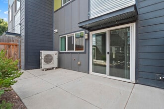 Felts Lane Town Homes in Spokane Valley, WA - Foto de edificio - Building Photo