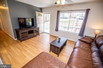 3535 Chesapeake Ave in Chesapeake Beach, MD - Building Photo - Building Photo