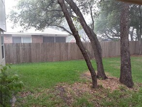 3725 Castle Rock Dr in Round Rock, TX - Building Photo - Building Photo