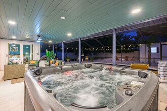 6713 35th Ave W in Bradenton, FL - Building Photo - Building Photo