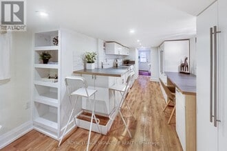 6 King Edward Ave in Toronto, ON - Building Photo - Building Photo