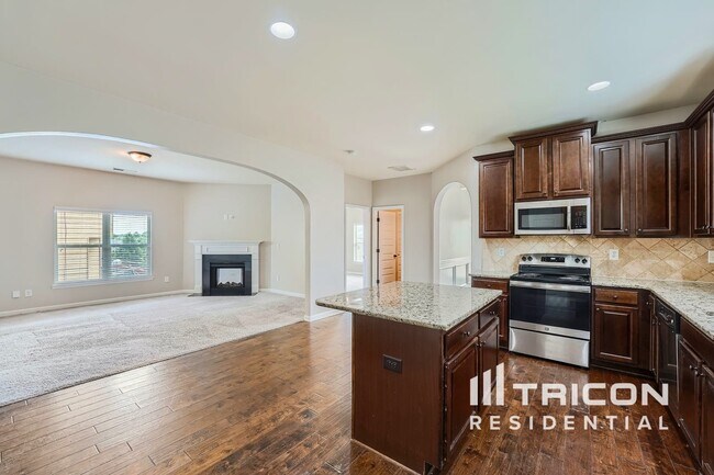 744 Effendi Pl in Fairburn, GA - Building Photo - Building Photo