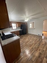 3913 Evergreen Ave SE in Warren, OH - Building Photo - Building Photo