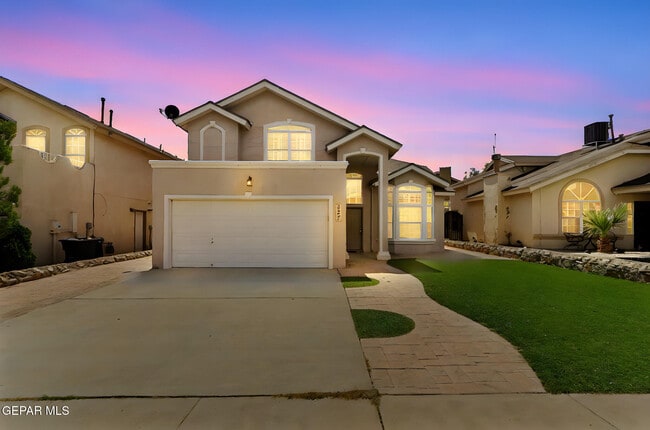 527 Longleaf Pl in El Paso, TX - Building Photo - Building Photo