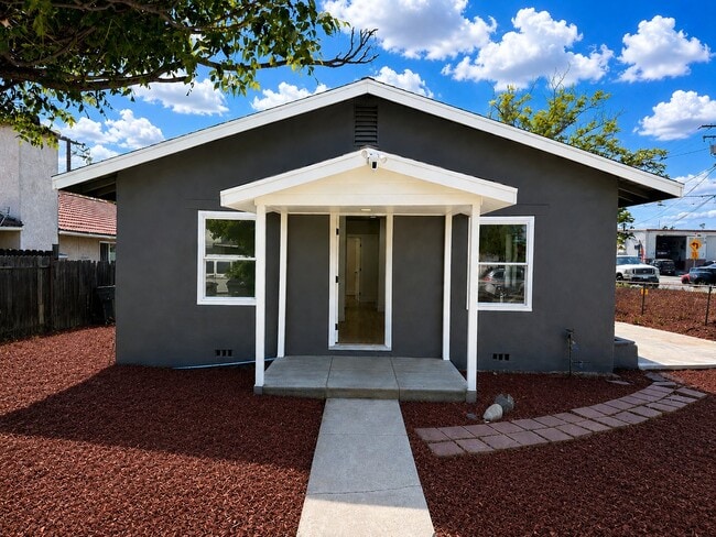 property at 8806 Chantry Ave