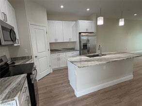 1144-1146 SW 47th Terrace in Cape Coral, FL - Building Photo - Building Photo