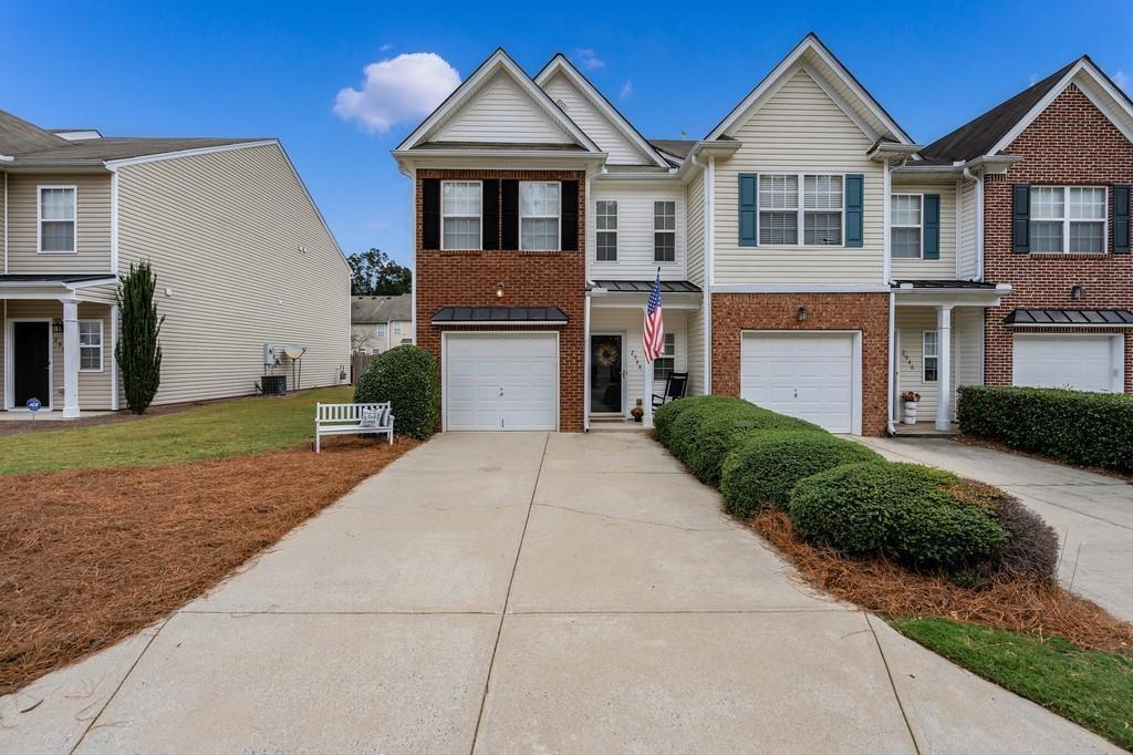 2948 Greyhawk Ln in Cumming, GA - Building Photo