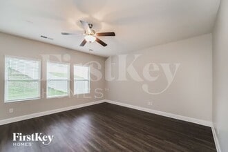 9342 Sloan Forest Dr in Charlotte, NC - Building Photo - Building Photo