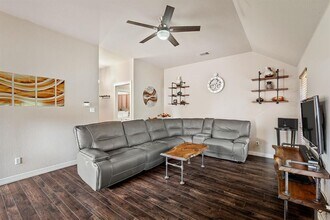 15508 Checotah Dr in Austin, TX - Building Photo - Building Photo