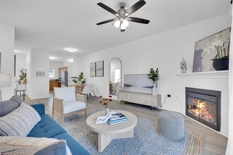 The Flats at Leland in Leland, NC - Foto de edificio - Building Photo