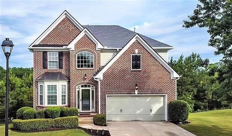 4461 Hazeltine Dr in Atlanta, GA - Building Photo