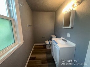 3206 E 135th St in Cleveland, OH - Building Photo - Building Photo