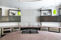 Memorial Hills photo'