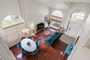 3300 Sauls Dr in Austin, TX - Building Photo