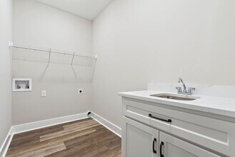 1771 Hanson St in Opelika, AL - Building Photo - Building Photo