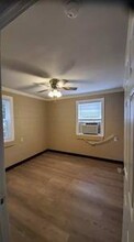 921 Eubanks St in New Bern, NC - Foto de edificio - Building Photo