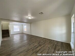 373 Starling Creek in New Braunfels, TX - Building Photo - Building Photo