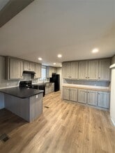 327 County Rd 2296 in Cleveland, TX - Building Photo - Building Photo