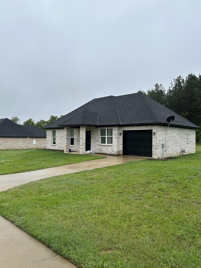 property at 7769 US-80