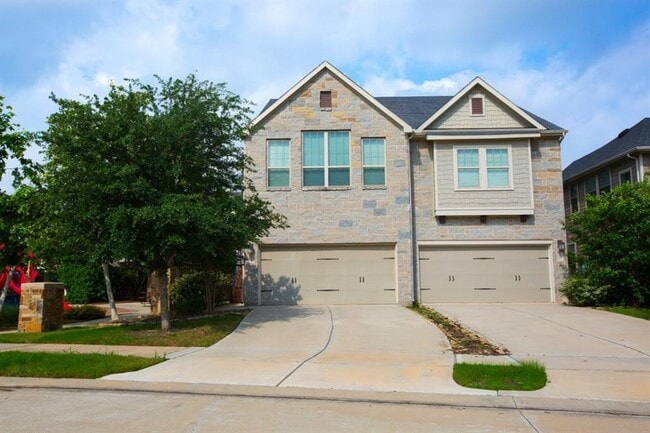 property at 5554 Sallow Bay Ln