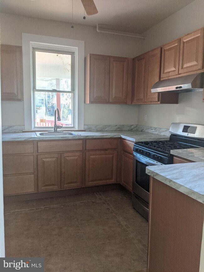 500 Parksley Ave photo'