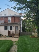 208 N Penn St, Unit 1 in West Chester, PA - Building Photo - Building Photo